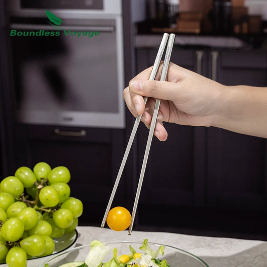 using-titanium-chopsticks-to-pick-up-noodles