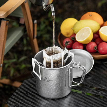 titanium-cup-with-foldable-anti-scald-handle