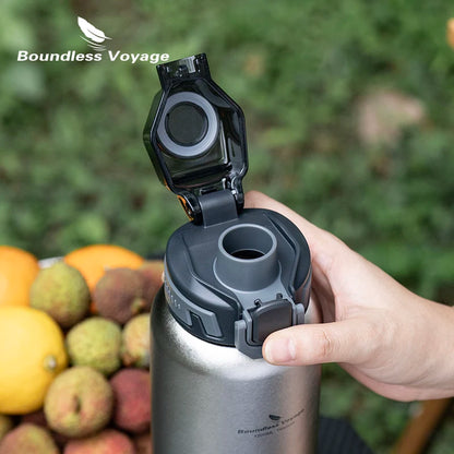 carrying-titanium-water-bottle-on-hiking-backpack