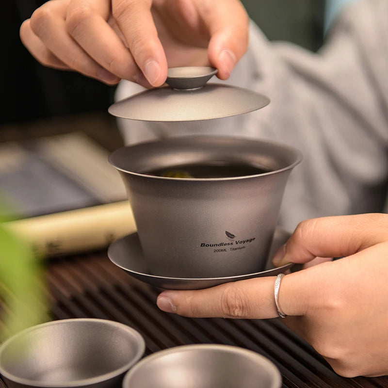 brewing-tea-with-titanium-gongfu-set-at-campsite