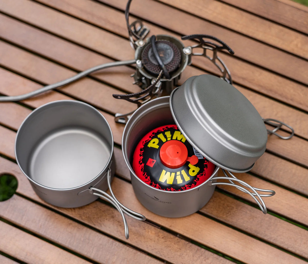 nesting-titanium-camping-pots-and-pan-compact-storage