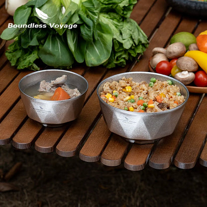 using-titanium-bowls-for-camping-meal