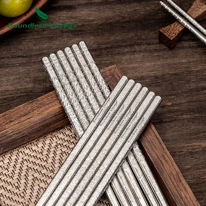 titanium-chopsticks-with-textured-grip-surface