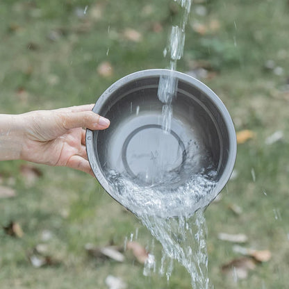 using-titanium-bowls-for-camping-meal
