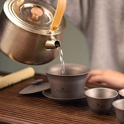 brewing-tea-with-titanium-gongfu-set-at-campsite