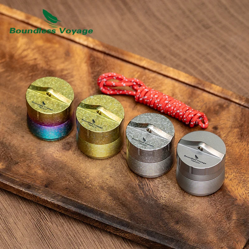 storing-pills-in-titanium-case-for-travel