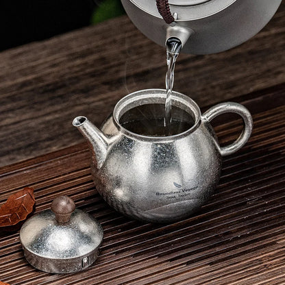Boundless Voyage Titanium Teapot – 380ml, Built-in Filter, Wooden Knob, Crystallized Finish Ti3107D