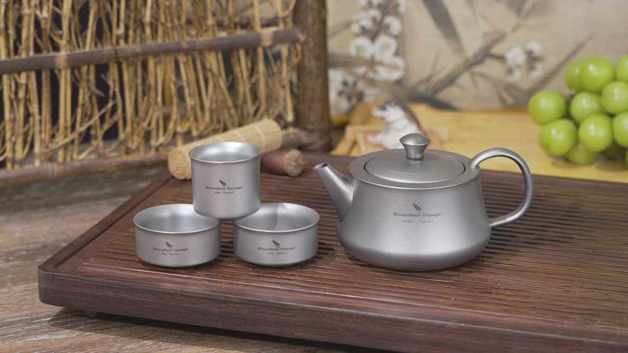 300ml Titanium Teapot with Infuser
