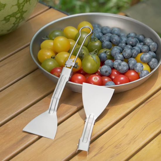 Titanium Folding Spatula