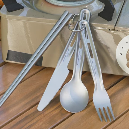 4-Piece Titanium Cutlery Set with Chopsticks