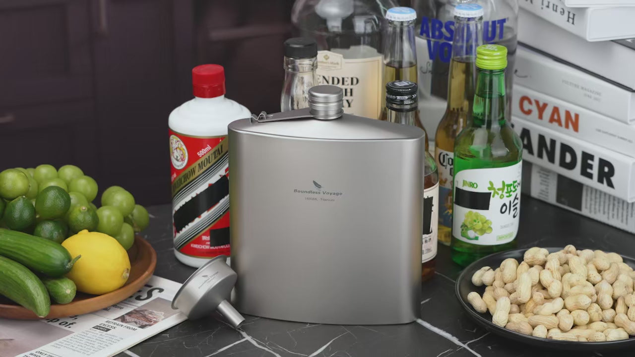 1.4L Titanium Water Bottle