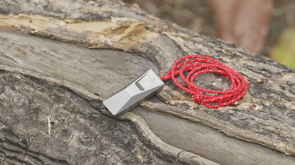 120dB Titanium Emergency Whistle